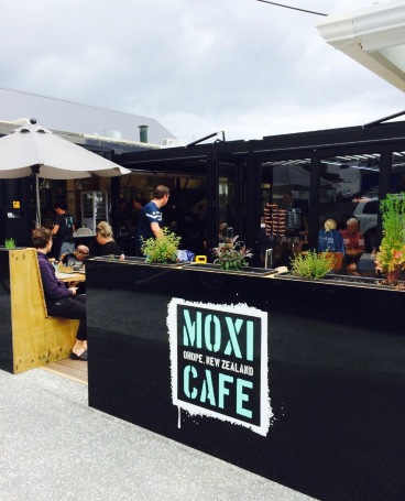 Moxi Cafe