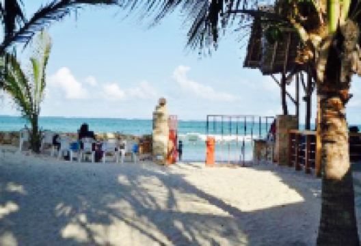 Big Tree Beach Hotel Mombasa Kenya美食图片