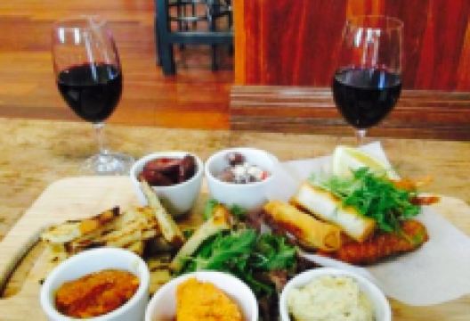 Yallingup Caves Hotel Restaurant美食图片