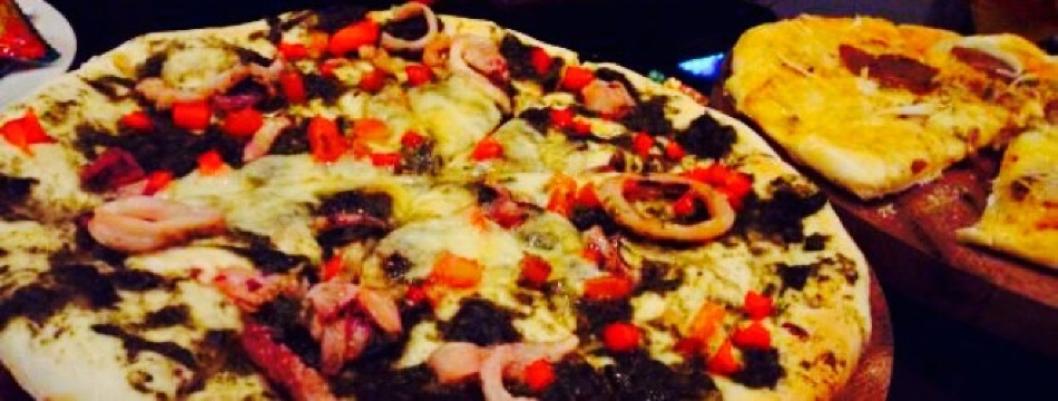 Roast Chicken & Pizza Meteran餐厅图片