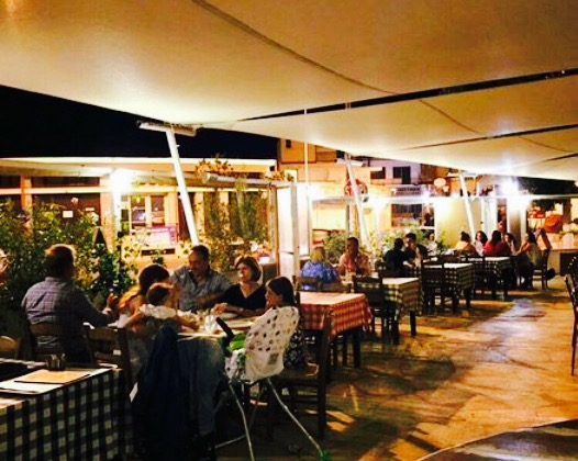 Platea meze house