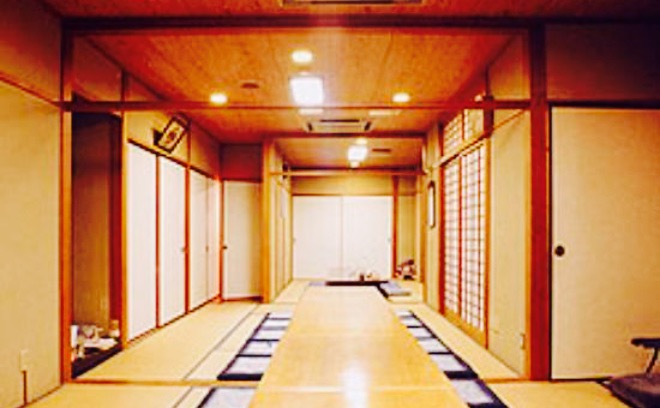 Family Restaurant Tiny