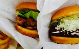 Mos Burger Date