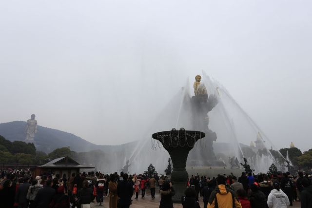 霊山大仏