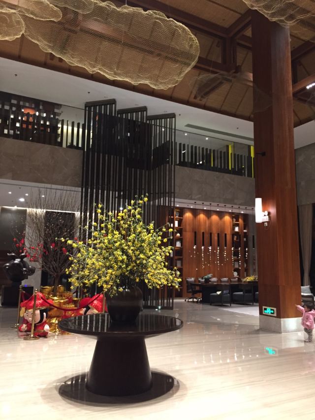 Midea Egret Lake Hot Spring