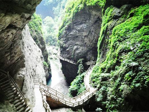 鹤鸣峡风景区