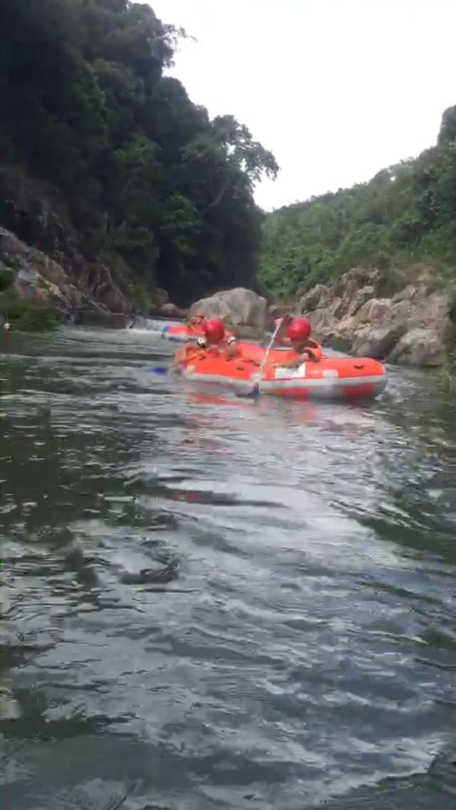 Red Crayon Rafting