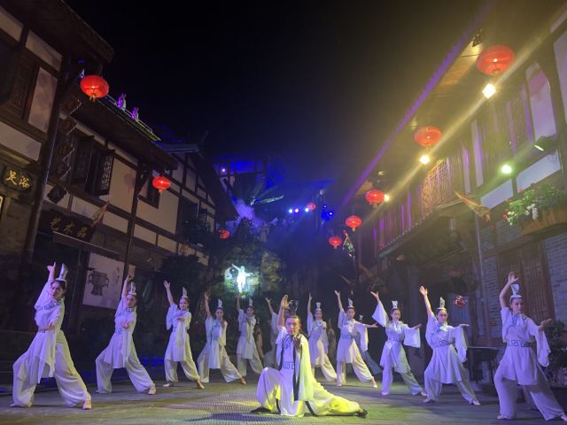 Real Scenario Performance at Langyuanxianjing