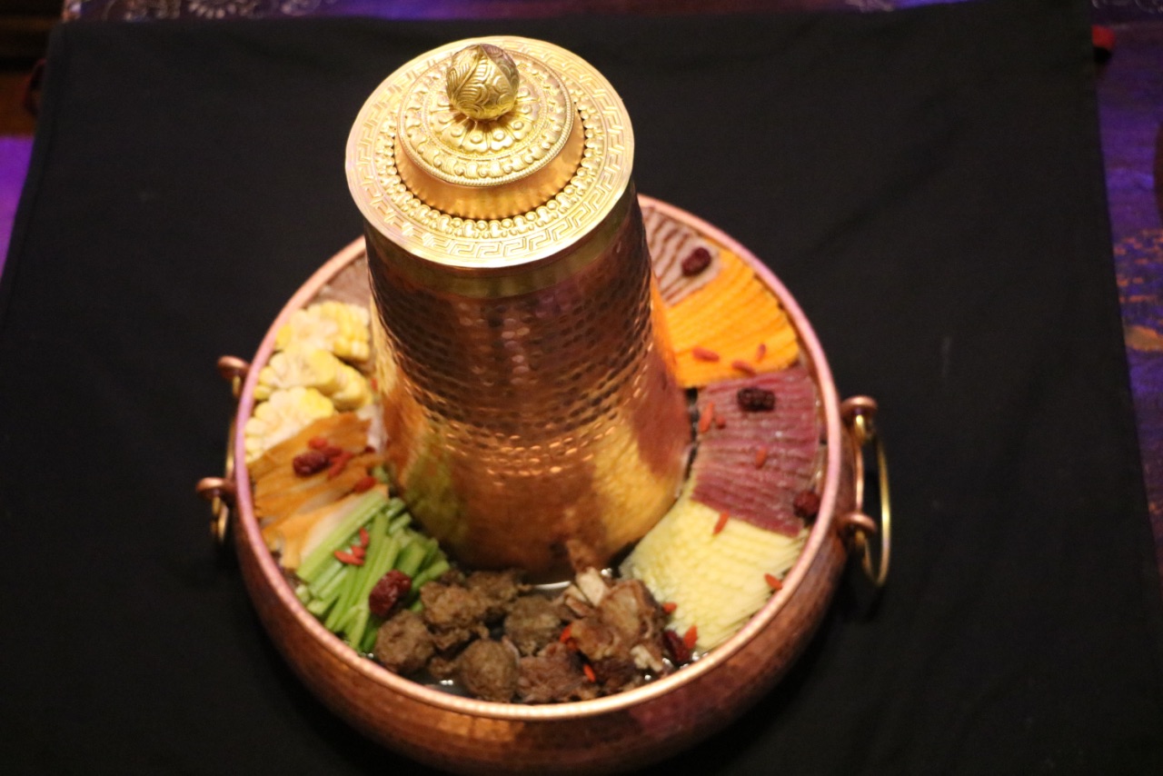 金轮藏家乐餐厅图片