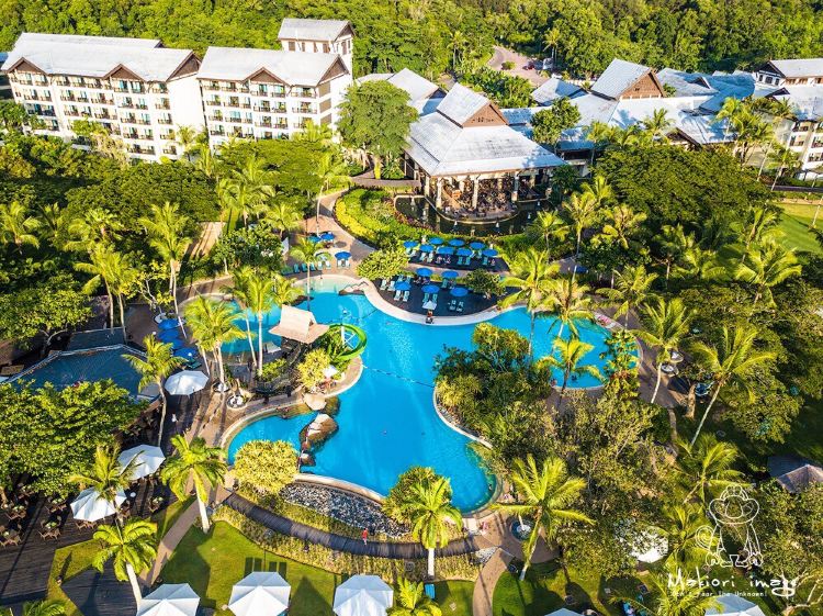 Tanjung Aru Beach(Serene sunsets, beachfront leisure)