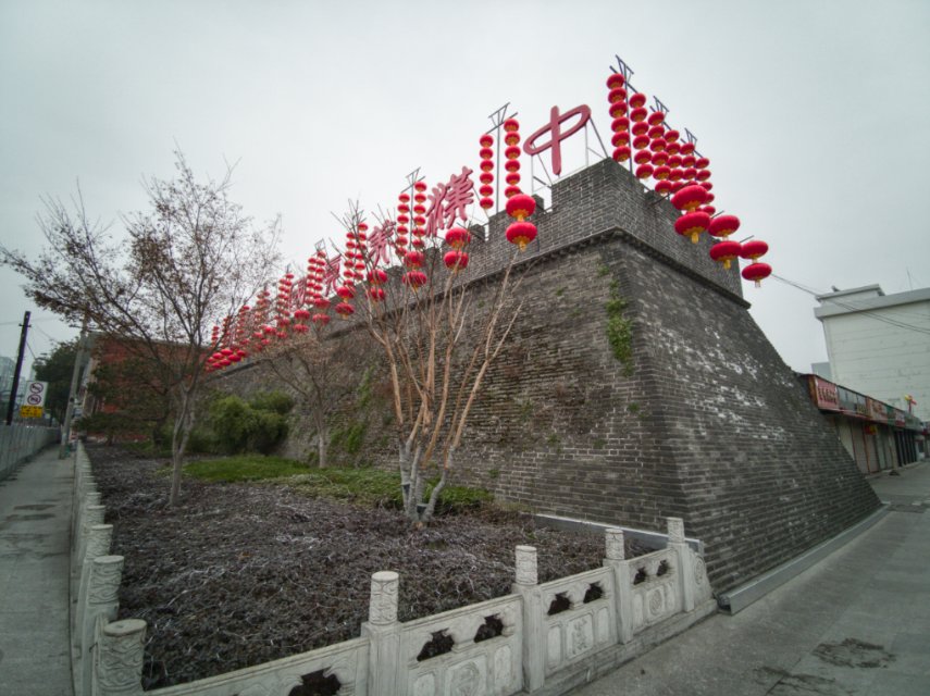 古城墙遗址