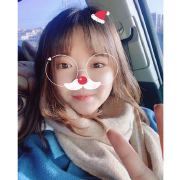 给你一百个亲亲