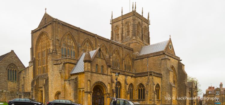 Sherborne Abbey Travel Guidebook Must Visit Attractions In