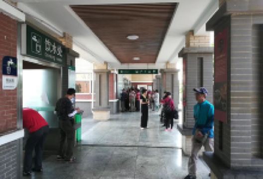 垣曲服务区-超市购物图片