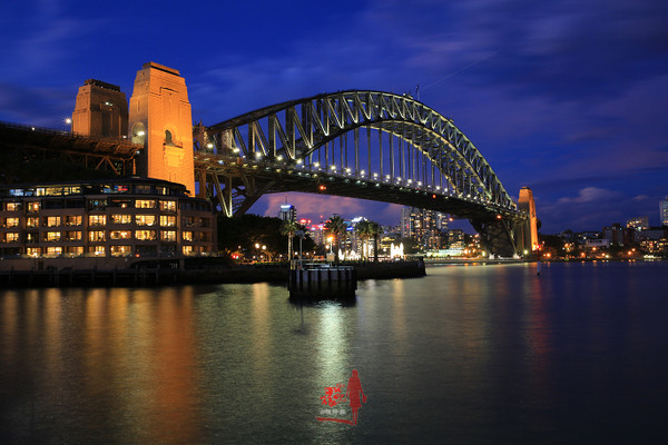 攀爬悉尼大桥360度璀璨夜色