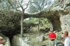 自然桥岩洞-科马尔县