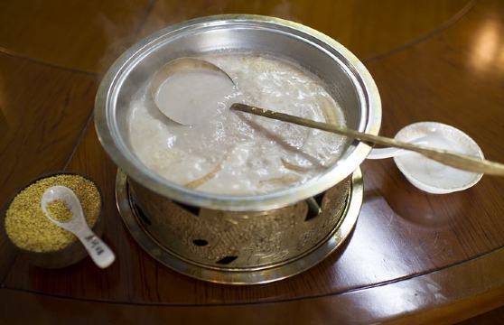 锡林河饭店餐厅图片