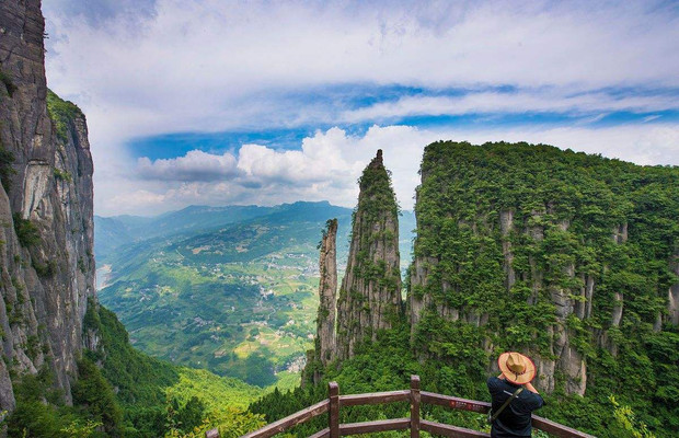 适合夏天旅游的几个小众景点，人少风景美，逛着不累又避暑！