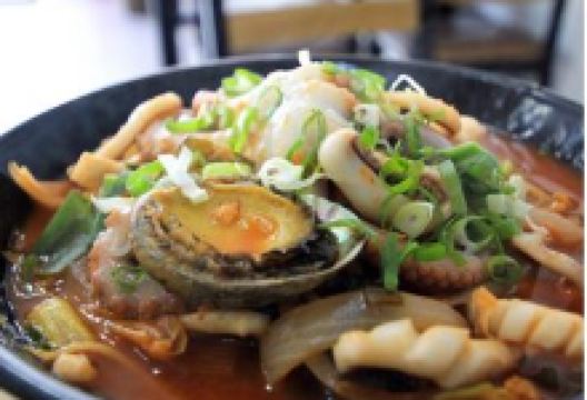 太宗台辣海鲜面美食图片