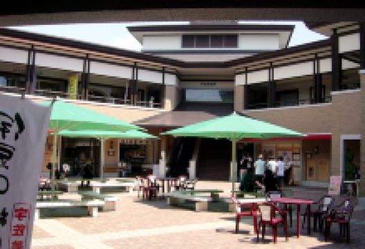 Yamamo 广场购物图片