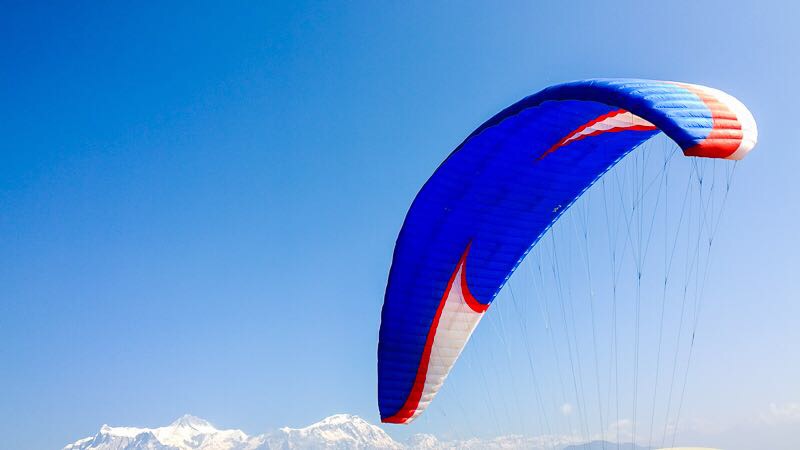 天空与湖-博卡拉滑翔伞与泛舟