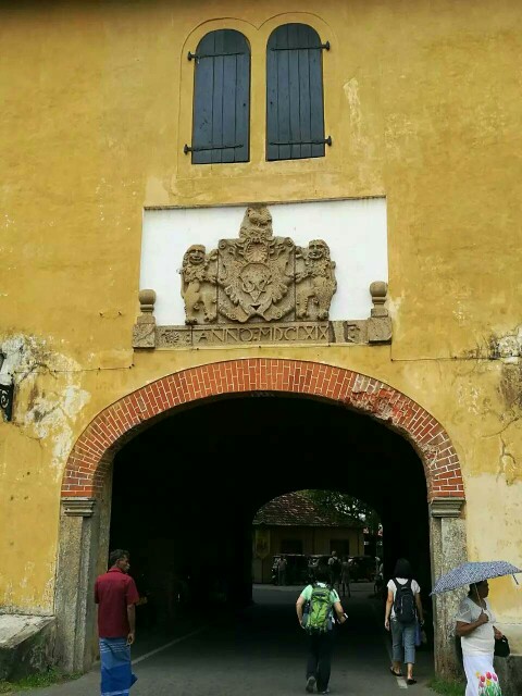 加勒的老城门
