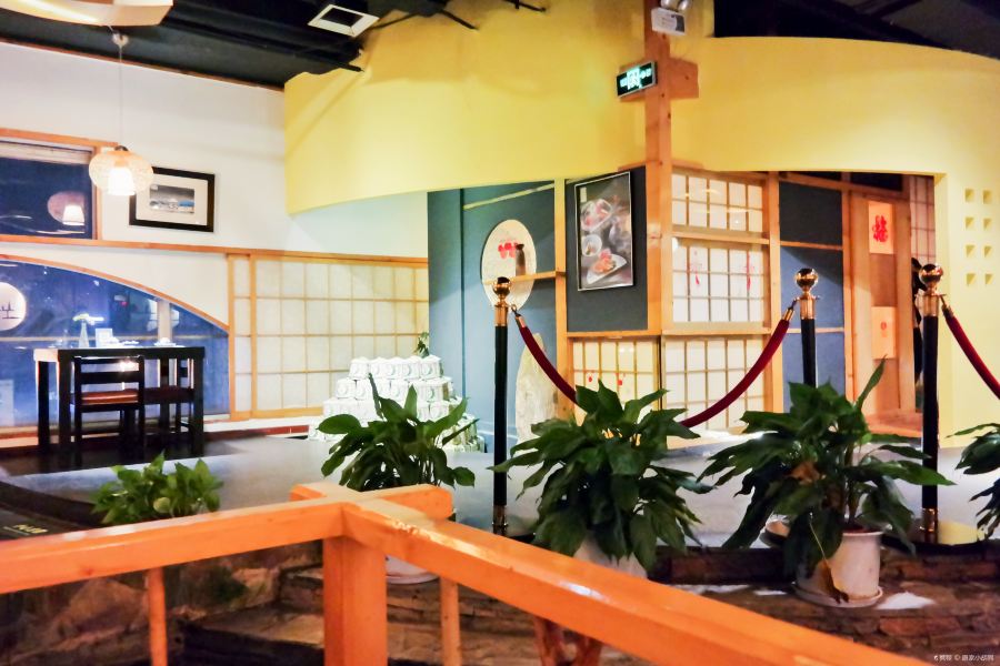 Gallery 4