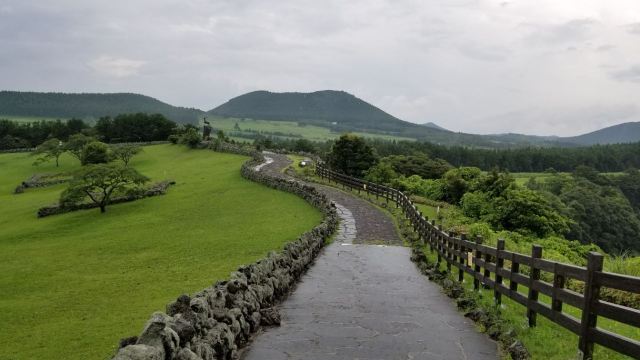 Sangumburi Crater