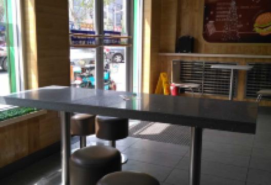 华莱士·全鸡汉堡(公园西街店)美食图片