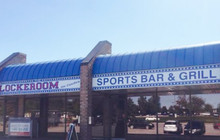 The Lockeroom Sports Bar & Grill餐厅图片