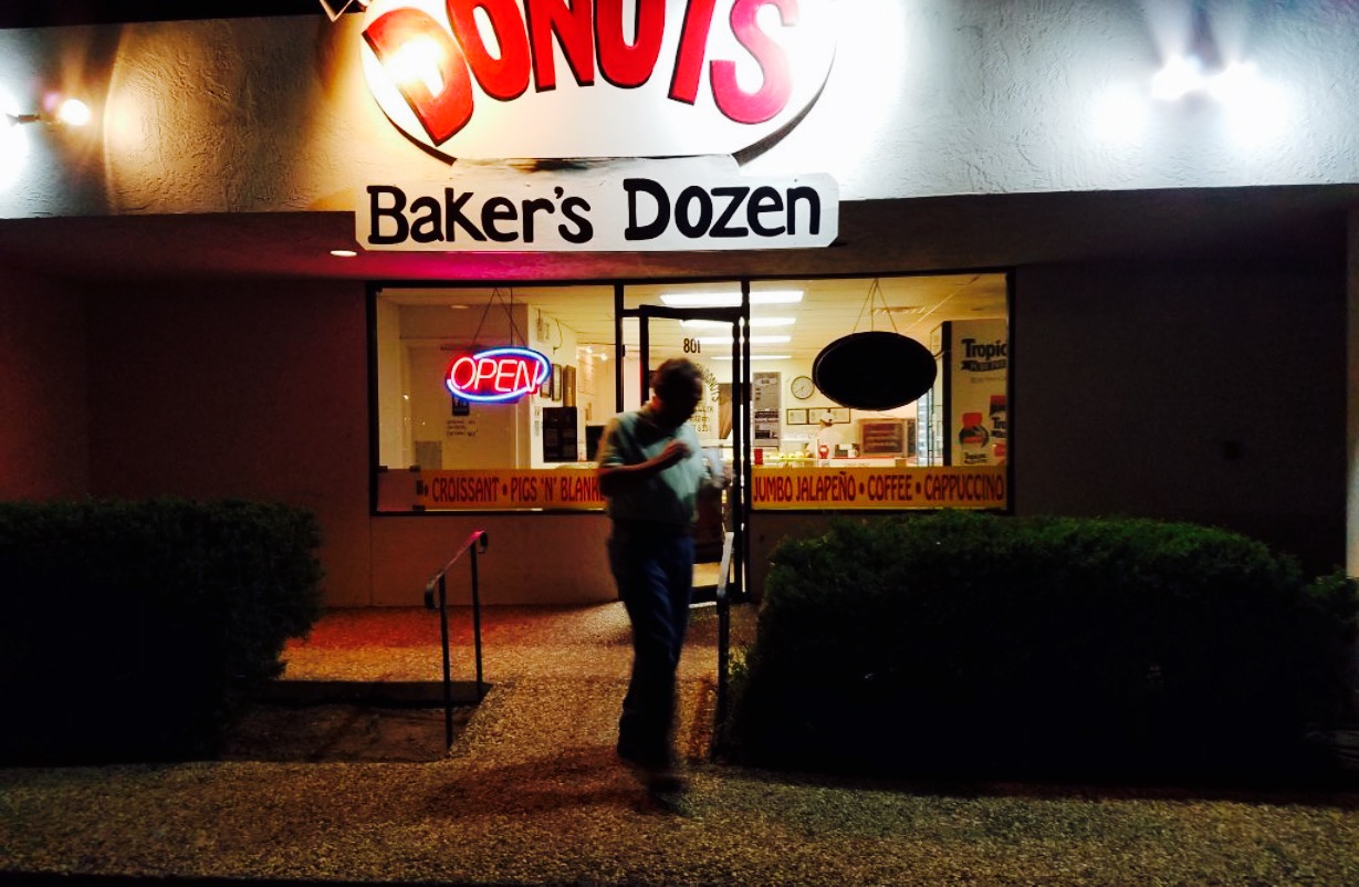 Baker's Dozen Donuts餐厅图片