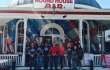 Round House Bar餐厅图片