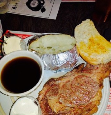 Pie Pan Restaurant & Bakery餐厅图片