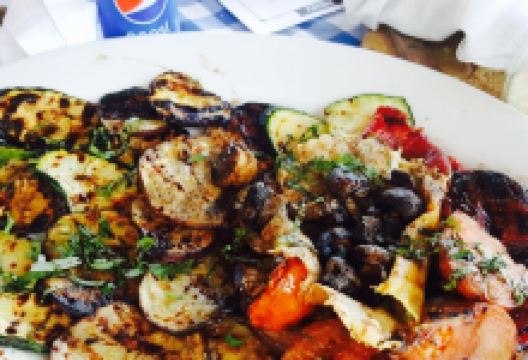 Tre Fratelli Cayalá美食图片