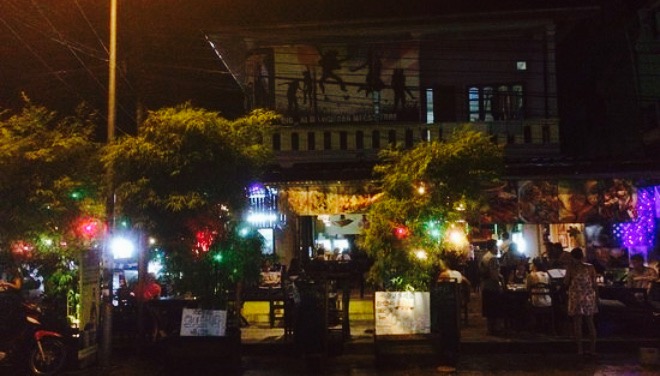 Bamboo Tree Bar & Cafe餐厅图片