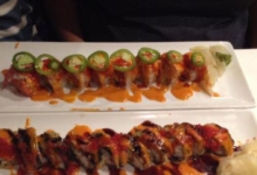 Nagoya Japanese Steakhouse and Sushi美食图片