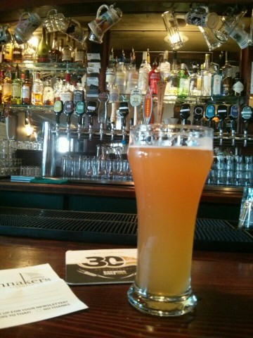 Spinnakers Brewpub and Guesthouses