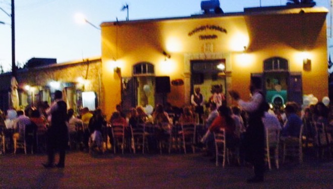 Efraim Tavern餐厅图片