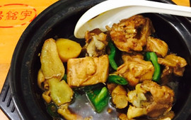 杨铭宇黄焖鸡米饭(三八路店)