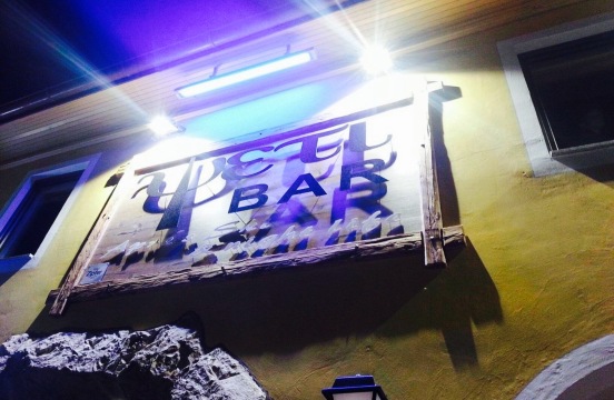 Yeti Bar