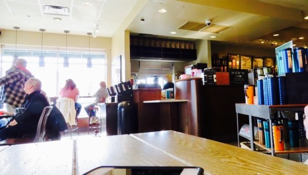 Starbucks餐厅图片