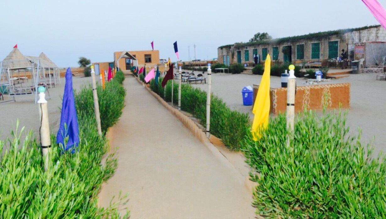Royal Rajwaadi Resort