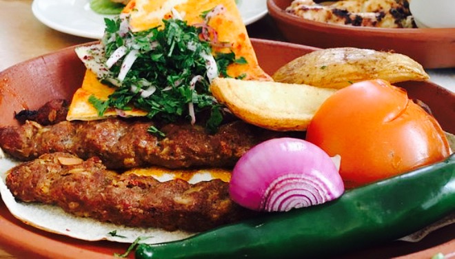 Enab Beirut Restaurant & Cafe餐厅图片