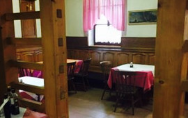 Okrepcevalnica , Pizzeria Zvoncek