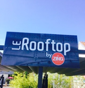 Le Zing Café