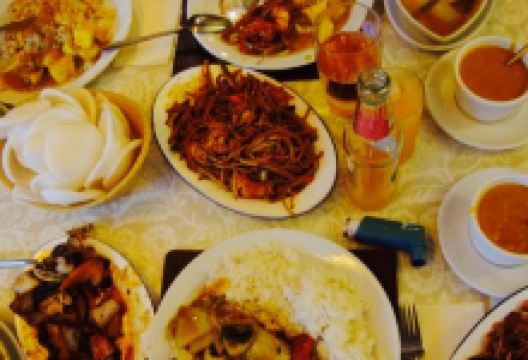 Golden House美食图片