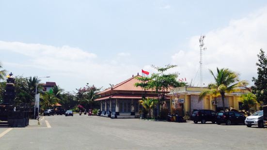 Eks Beach