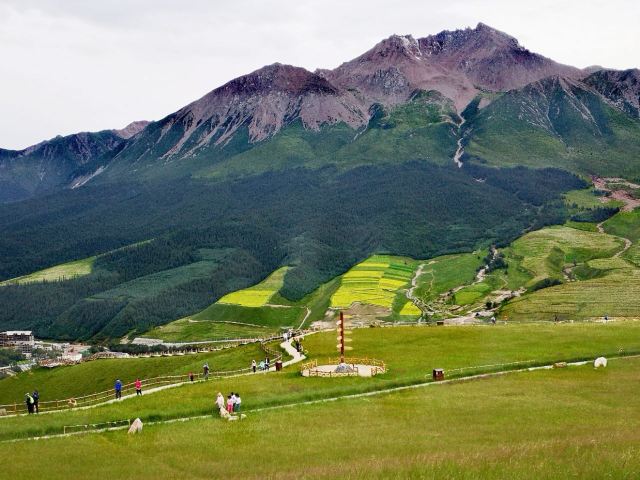 Zhuo'er Mountain