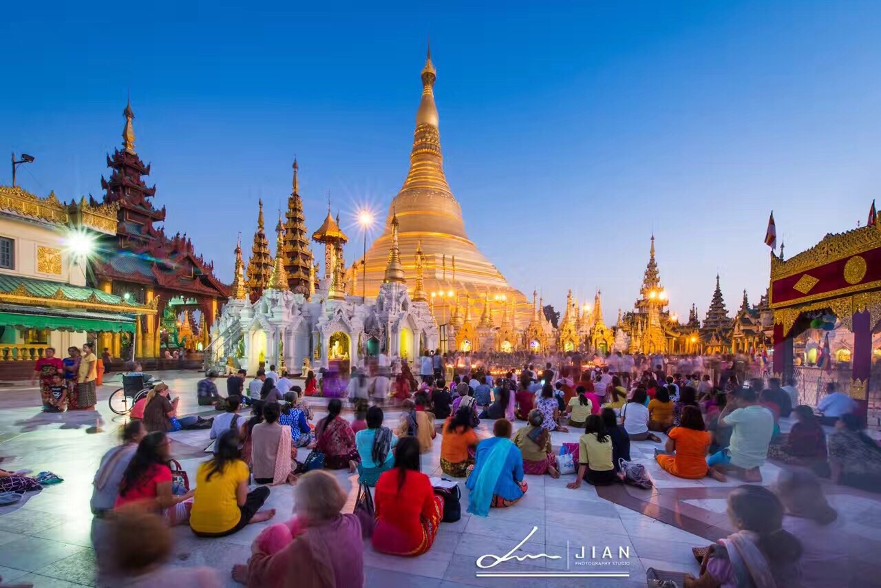 缅甸旅游必到之处——仰光大金塔