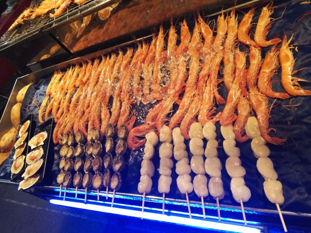 Liuhe Night Market